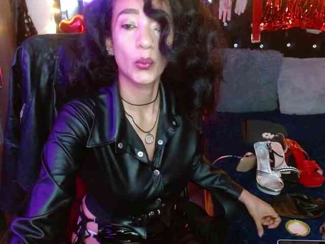 Ameliemartinez webcam