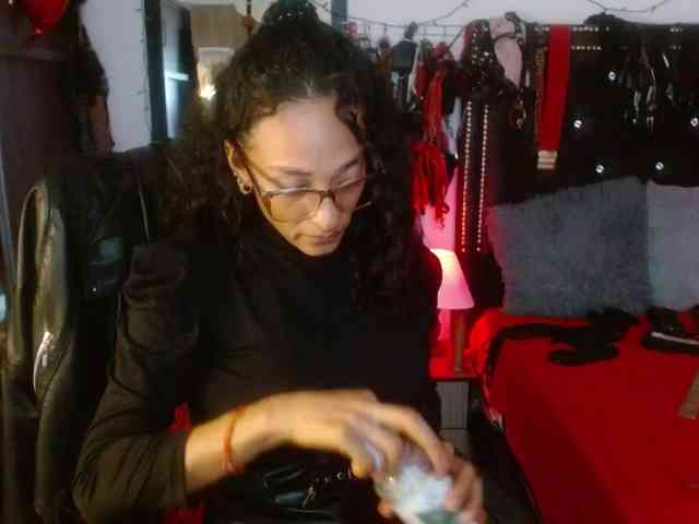 Ameliemartinez Ameliemartinez