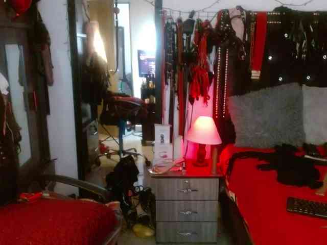 Ameliemartinez webcam