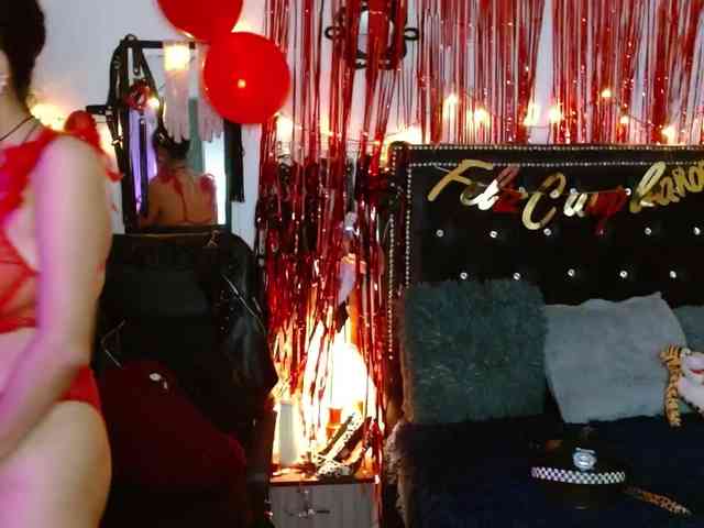 Ameliemartinez webcam