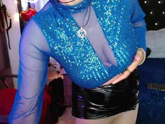 Ameliemartinez webcam