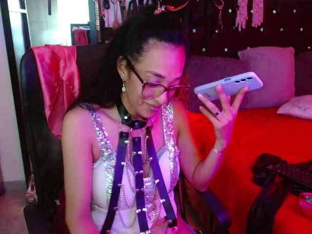 Ameliemartinez webcam