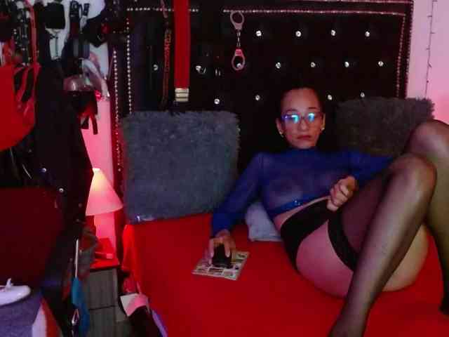 Ameliemartinez webcam