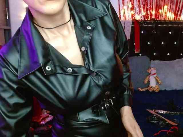 Ameliemartinez webcam