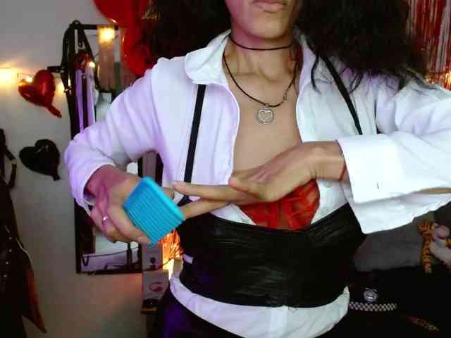 Ameliemartinez webcam