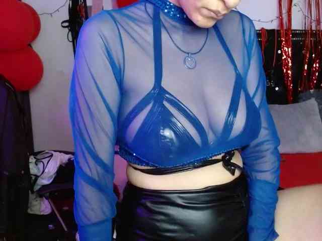 Ameliemartinez webcam