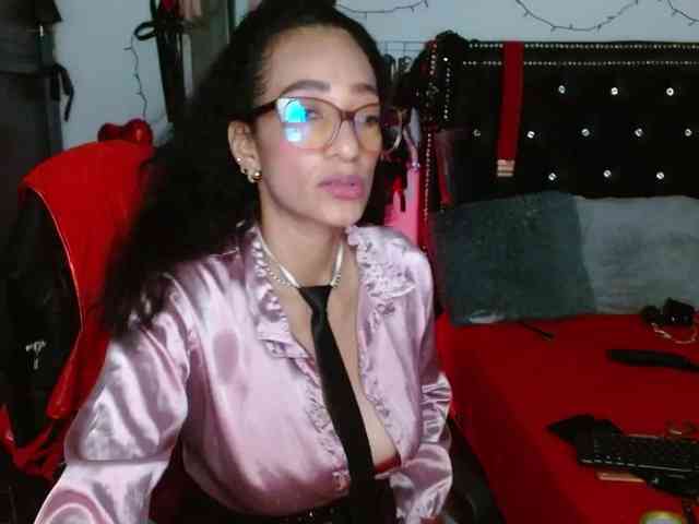 Ameliemartinez webcam