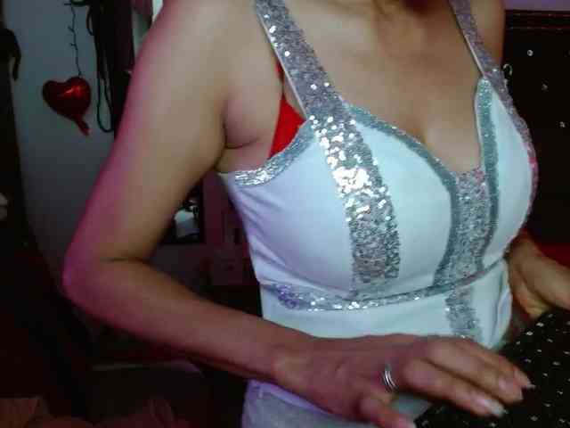 Ameliemartinez webcam