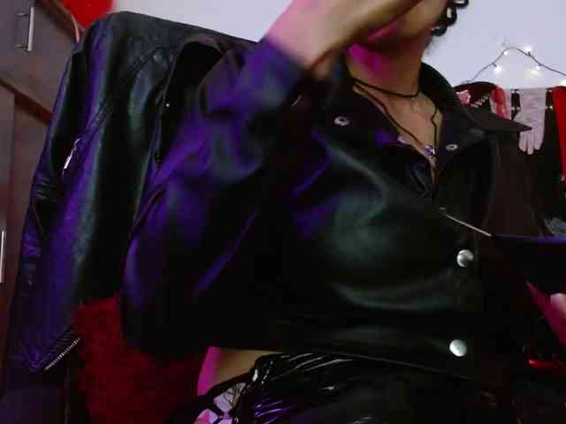 Ameliemartinez webcam