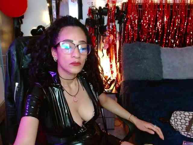 Ameliemartinez webcam