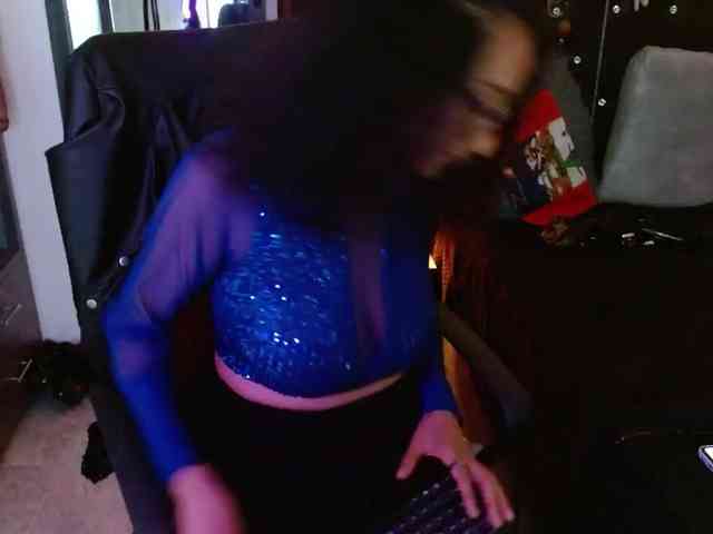 Ameliemartinez webcam