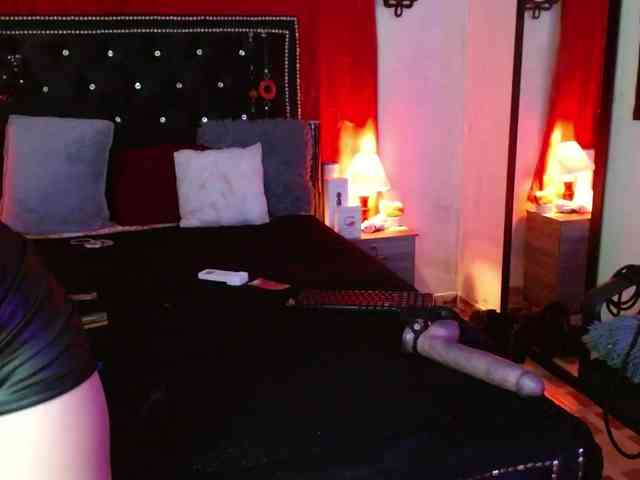 Ameliemartinez webcam