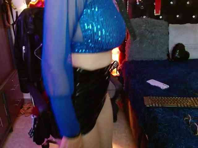 Ameliemartinez webcam