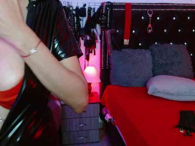 Ameliemartinez webcam