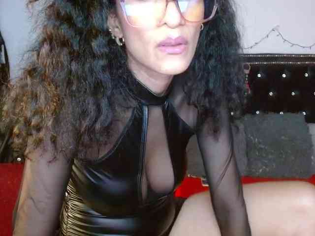 Ameliemartinez webcam