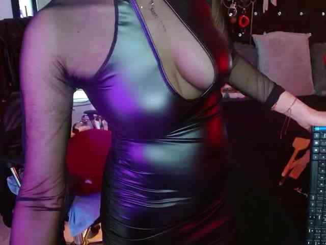 Ameliemartinez Ameliemartinez