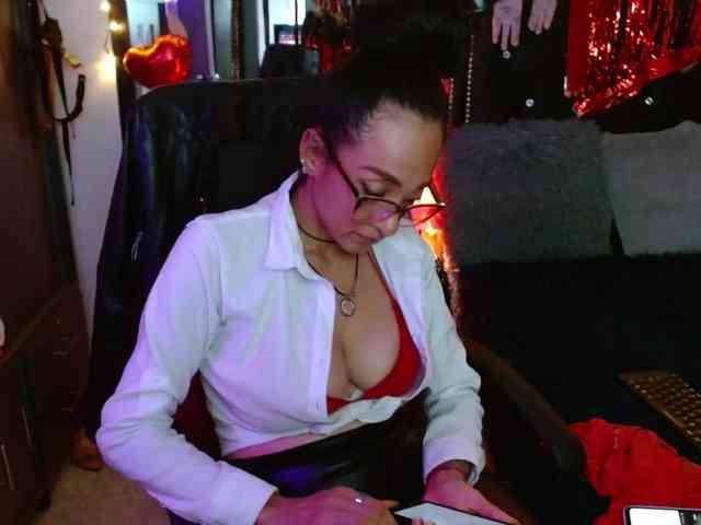 Ameliemartinez webcam