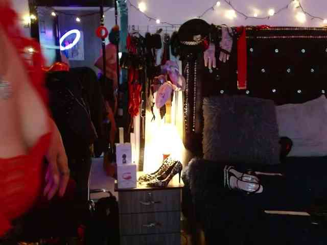 Ameliemartinez webcam