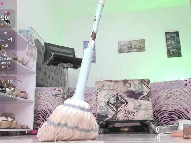 AlexiaSilver AlexiaSilver