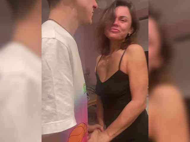 And-Liziantus Live Webcam on BongaCams