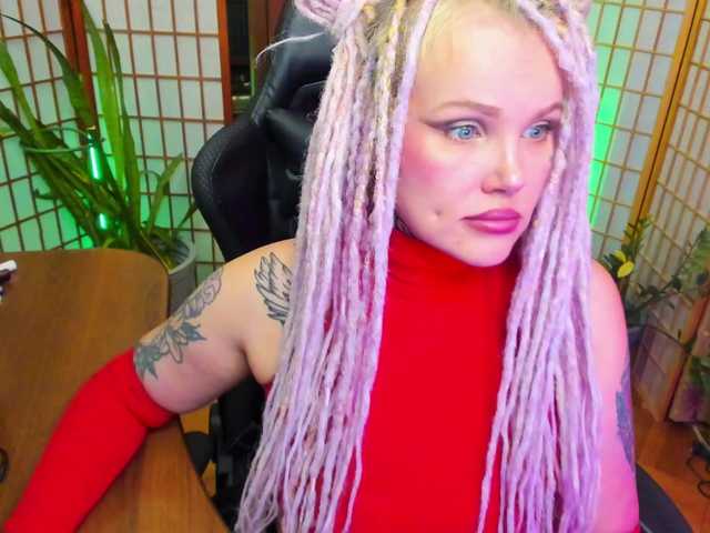 HellGa's BongaCams show and profile