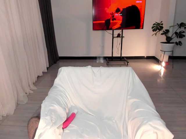 irissmoon777 from BongaCams is Freechat