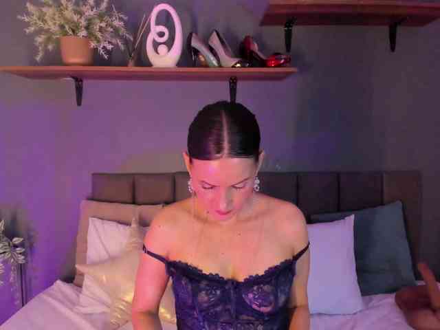 Coco-balenciaga webcam