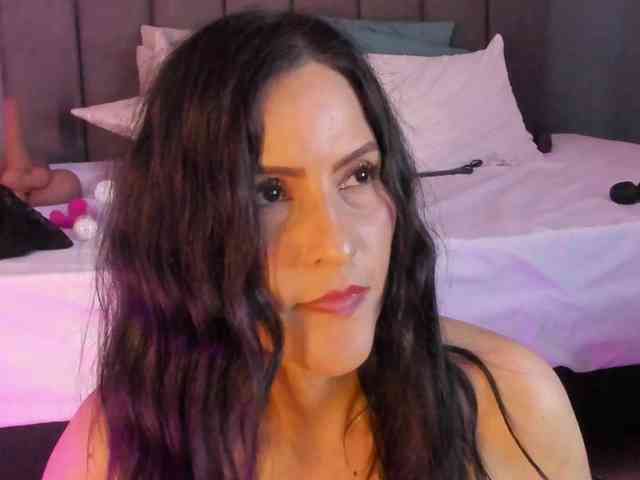 Coco-balenciaga webcam