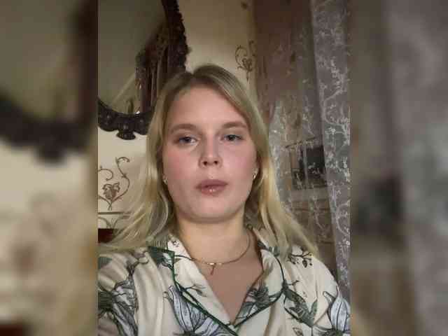 Pionchick webcam