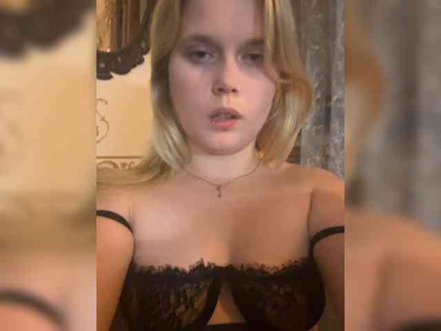 Pionchick webcam
