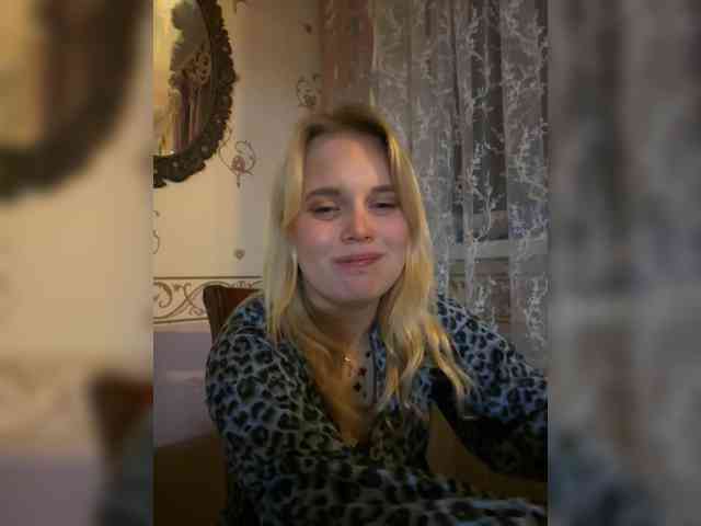 Pionchick webcam