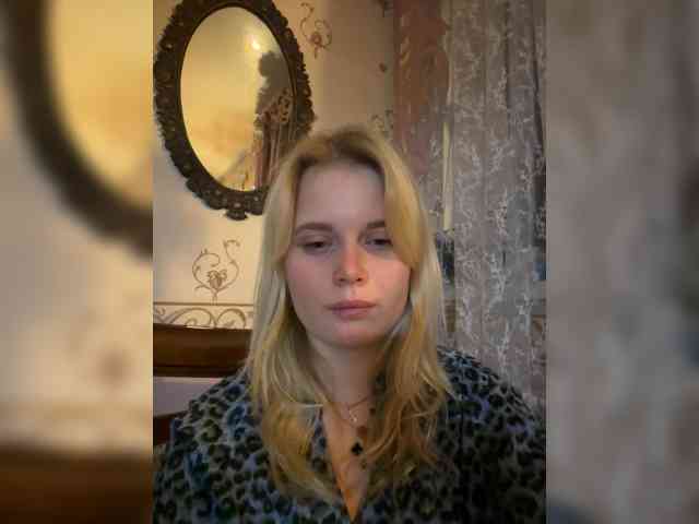 Pionchick webcam