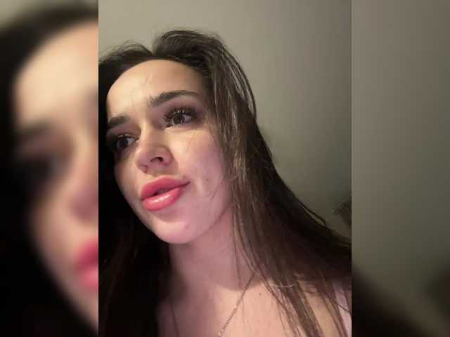 Sex chat gratuit in direct cu Sasha-Orlova pe BongaCams