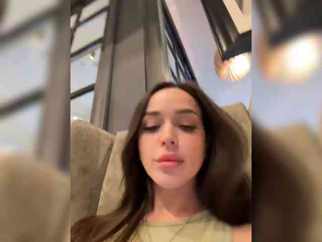 -Sasha-Orlova- webcam