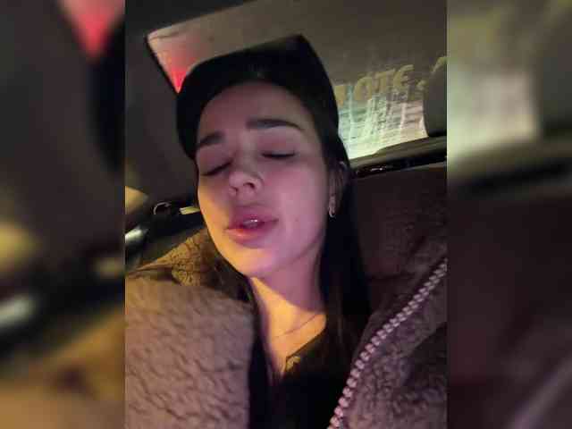 -Sasha-Orlova- webcam