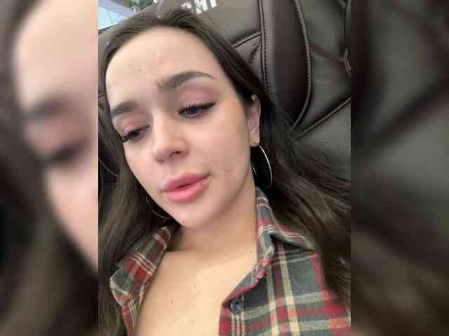 Sasha-Orlova Live Webcam on BongaCams