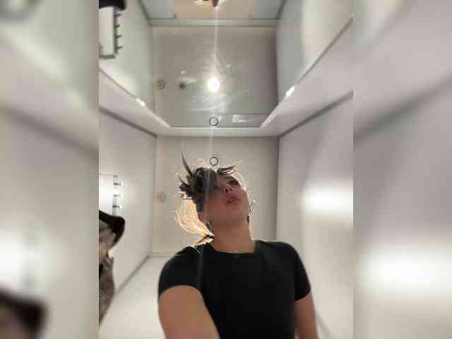 -Sasha-Orlova- webcam