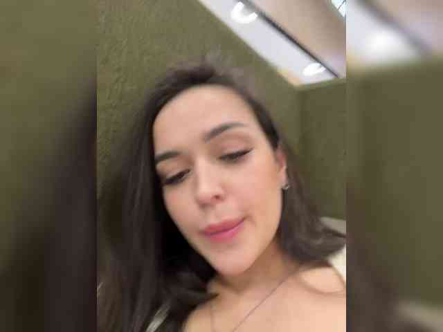 Sasha-Orlova Live Webcam on BongaCams