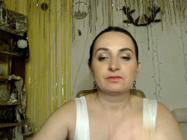 UWillMarryMyAss's BongaCams show and profile