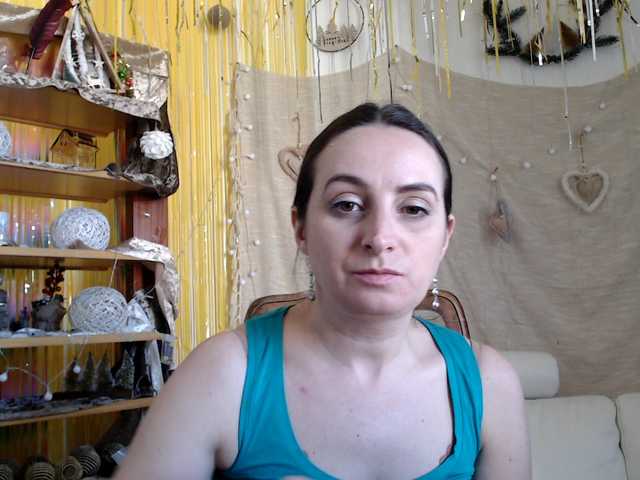 UWillMarryMyAss's BongaCams show and profile