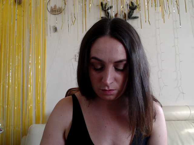 UWillMarryMyAss live cam profile