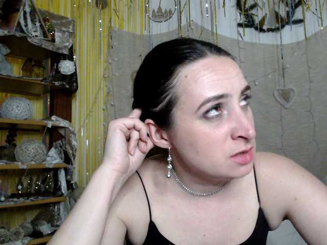 UWillMarryMyAss's BongaCams show and profile