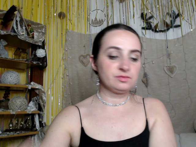 UWillMarryMyAss's BongaCams show and profile