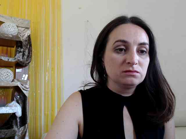 UWillMarryMyAss Live Webcam on BongaCams