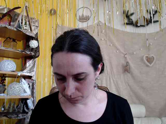 UWillMarryMyAss Live Webcam on BongaCams