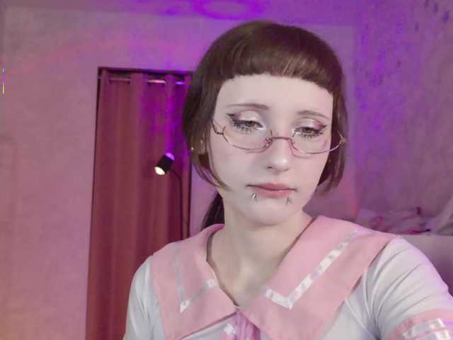 MiraJade's BongaCams show and profile