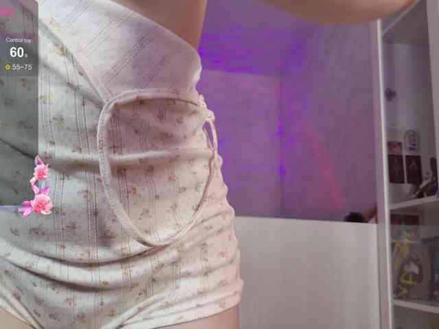 MiraJade webcam