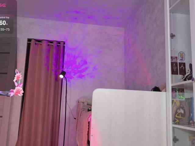 MiraJade webcam