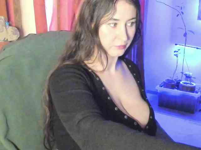 TemptingFable webcam