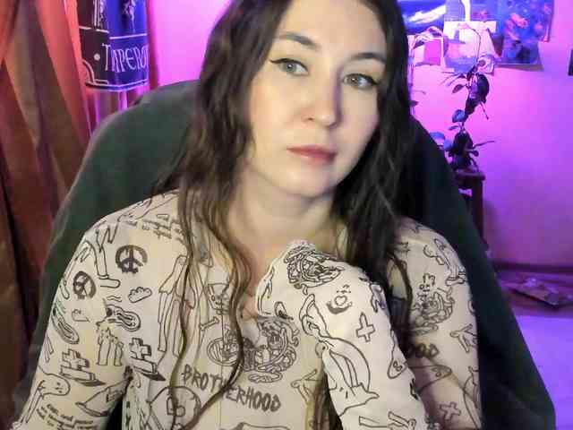 TemptingFable webcam